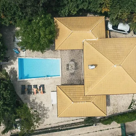 Terra With Private Pool Willa Marandokhórion